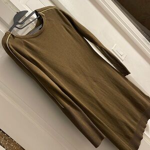 Michael Kors Long Sleeve Green Dress with Gold Zippers on Shoulders